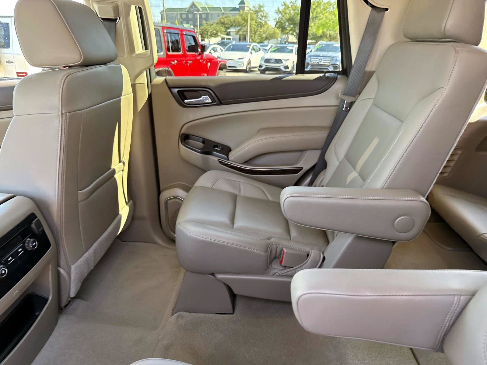 Used 2020 GMC Yukon SLT RWD image 15