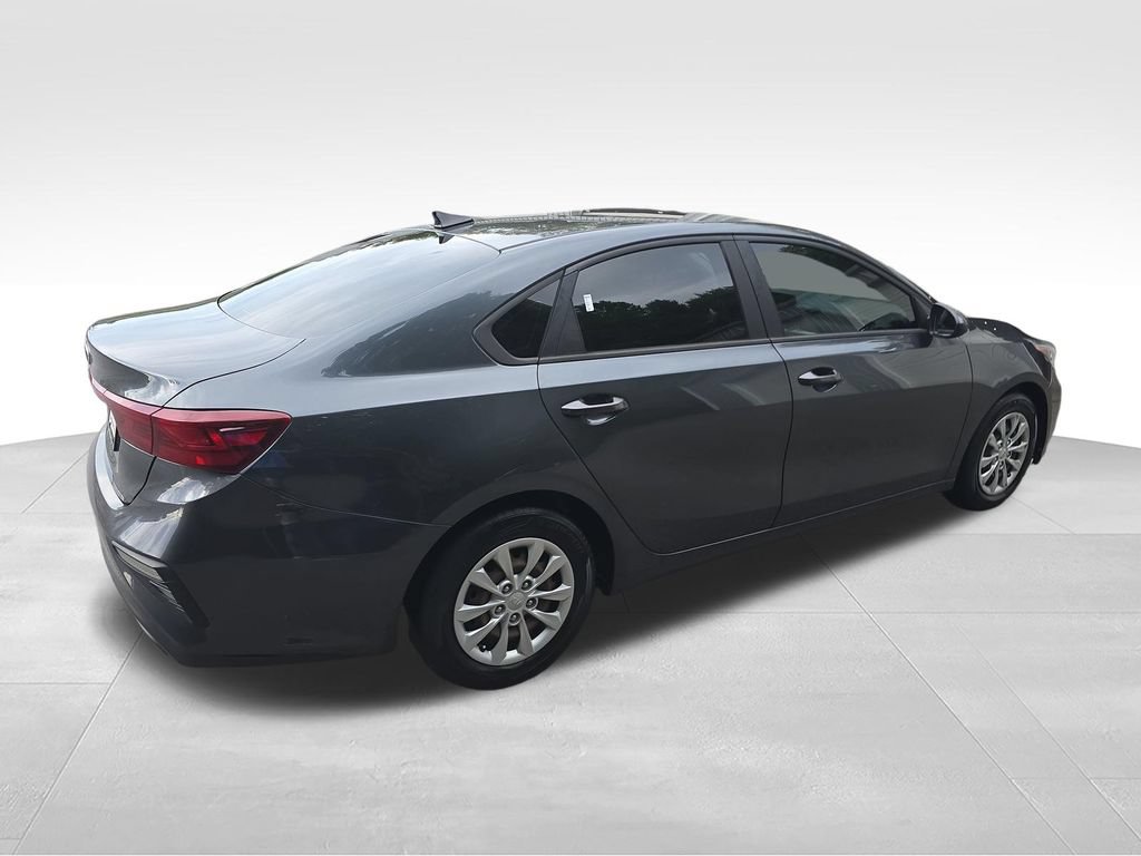 Used 2021 Kia Forte Sedan FWD image 5