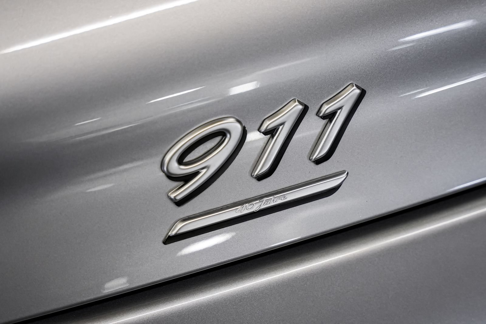 Used 2004 Porsche 911 Carrera RWD image 34