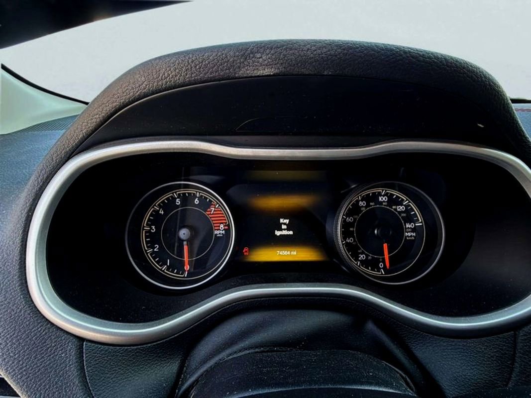 Used 2016 Jeep Cherokee Trailhawk w/ Cold Weather Group image 11