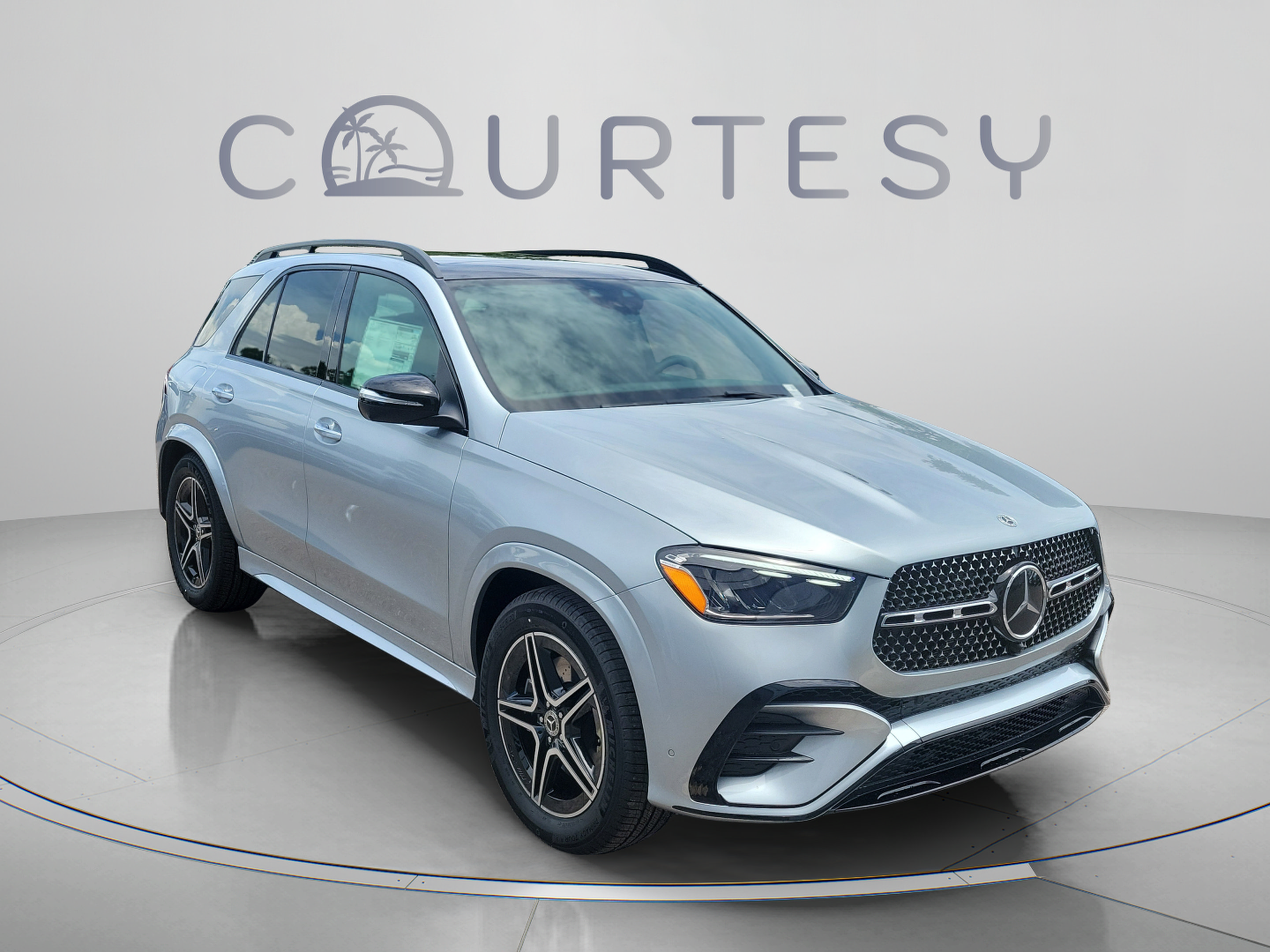 New 2026 Mercedes-Benz GLE 580 4MATIC image 4