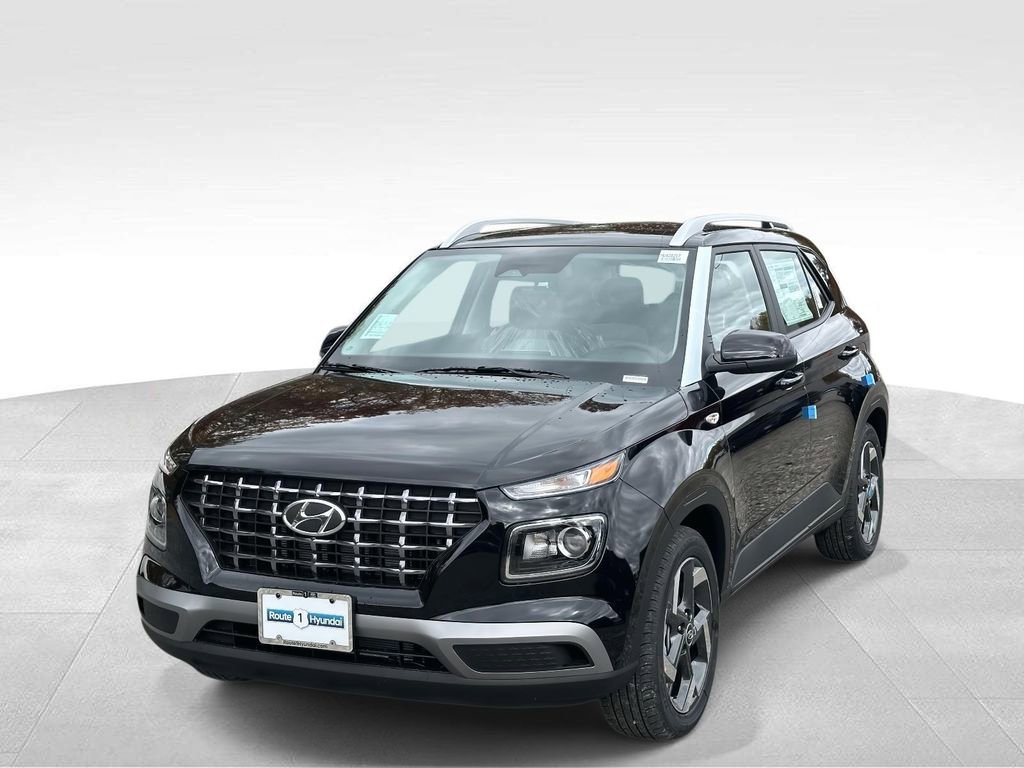 New 2026 Hyundai Venue SEL FWD image 2