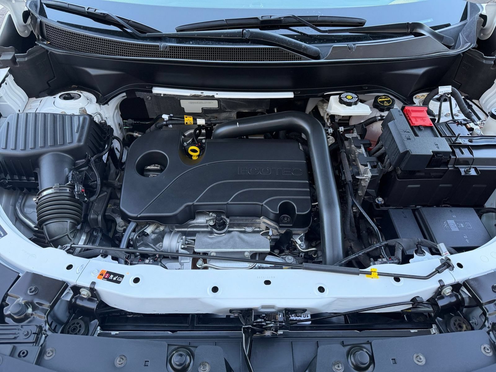 Used 2025 Chevrolet Equinox LT FWD image 32