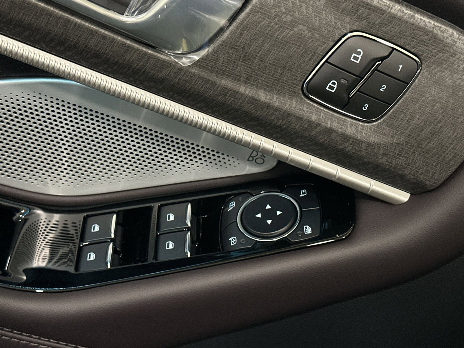 New 2026 Ford Explorer Platinum w/ LUX Leather Package image 16