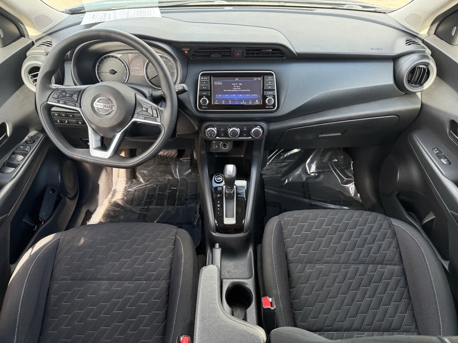 Used 2021 Nissan Kicks S image 14