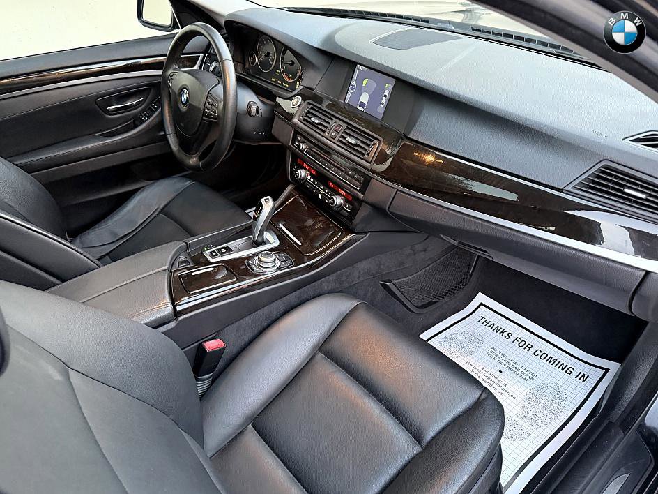 Used 2011 BMW 535i Sedan image 12