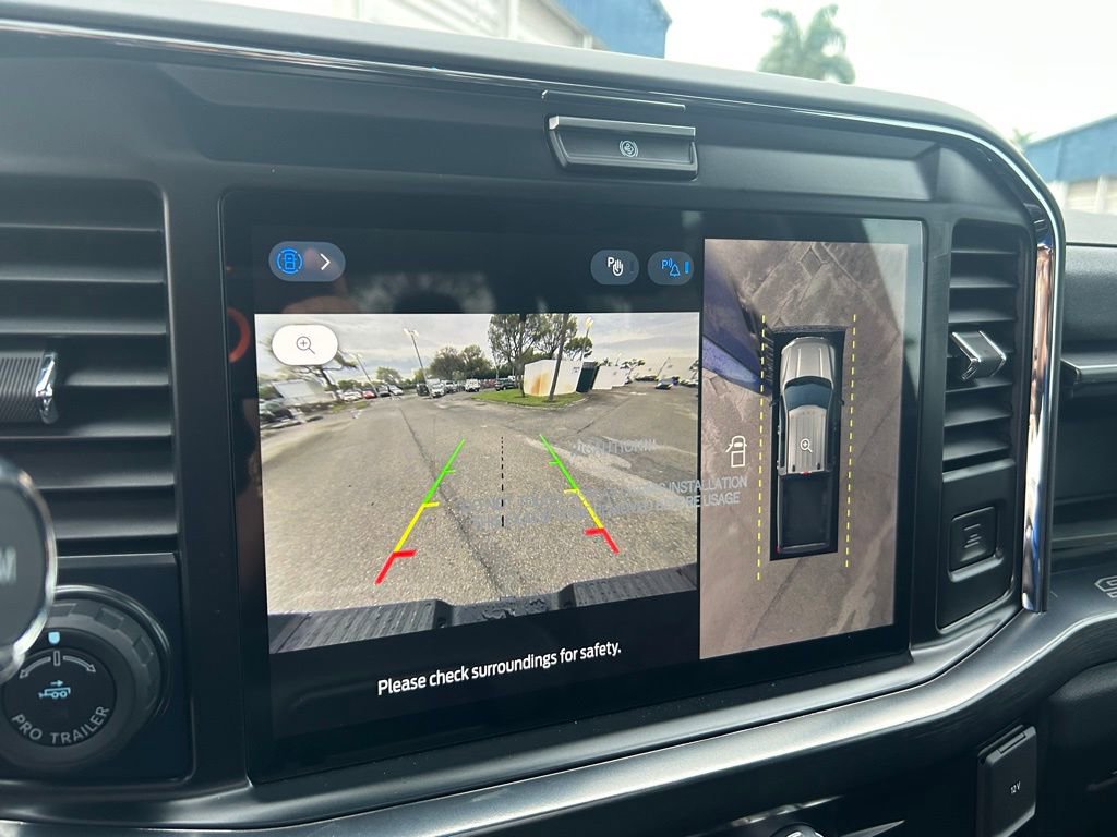 New 2026 Ford F250 Lariat w/ Black Appearance Package image 12