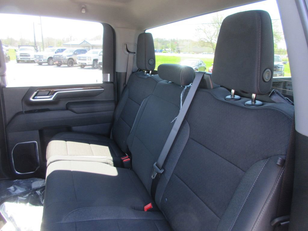 New 2026 GMC Sierra 2500 SLE w/ SLE Value Package; image 14