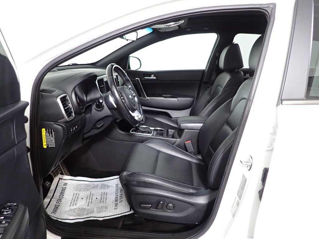 Used 2022 Kia Sportage Nightfall Edition AWD/4WD image 23