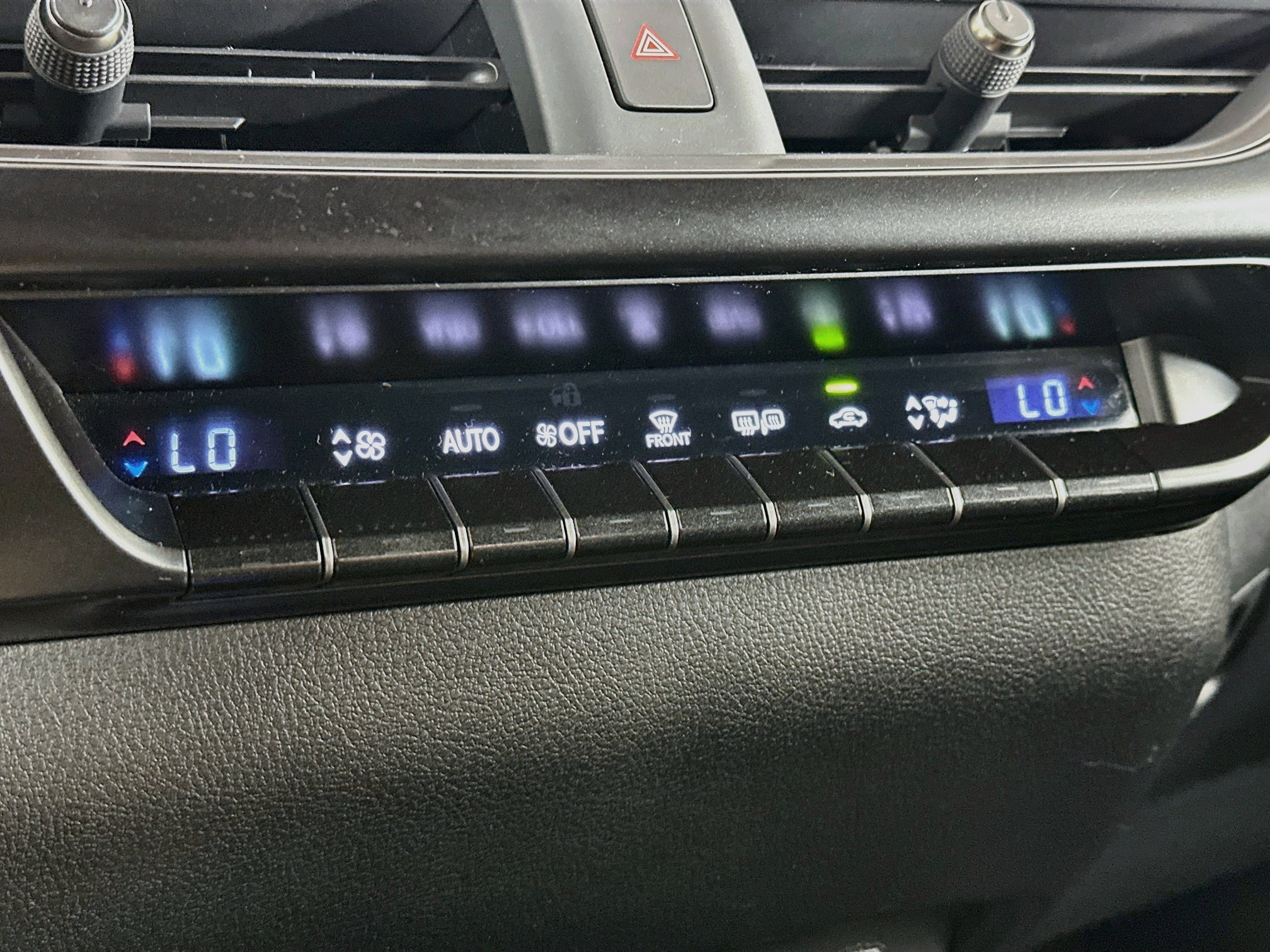 Used 2023 Lexus UX 250h AWD w/ Accessory Package (Z1) image 24