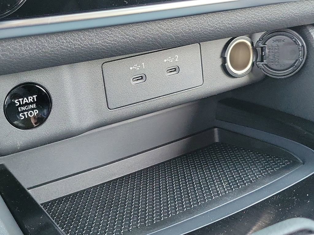 New 2026 Nissan Rogue S image 9