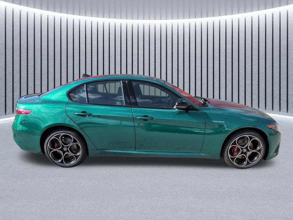 New 2026 Alfa Romeo Giulia AWD image 6