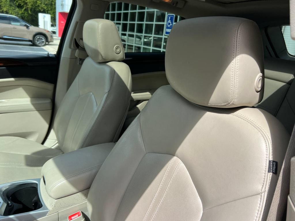 Used 2011 Cadillac SRX Performance FWD image 8