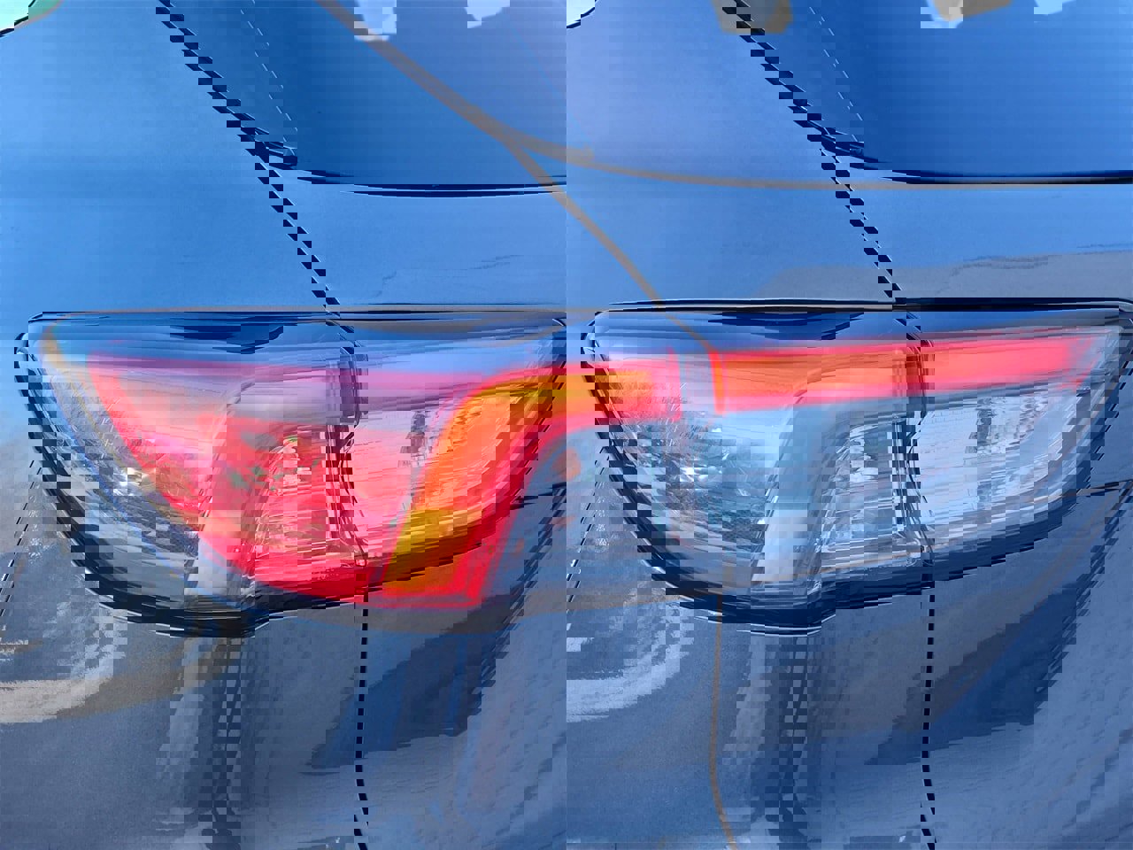 Used 2020 Ford Escape SEL image 33