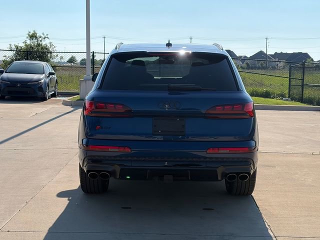 Used 2025 Audi SQ7 Prestige AWD/4WD image 7