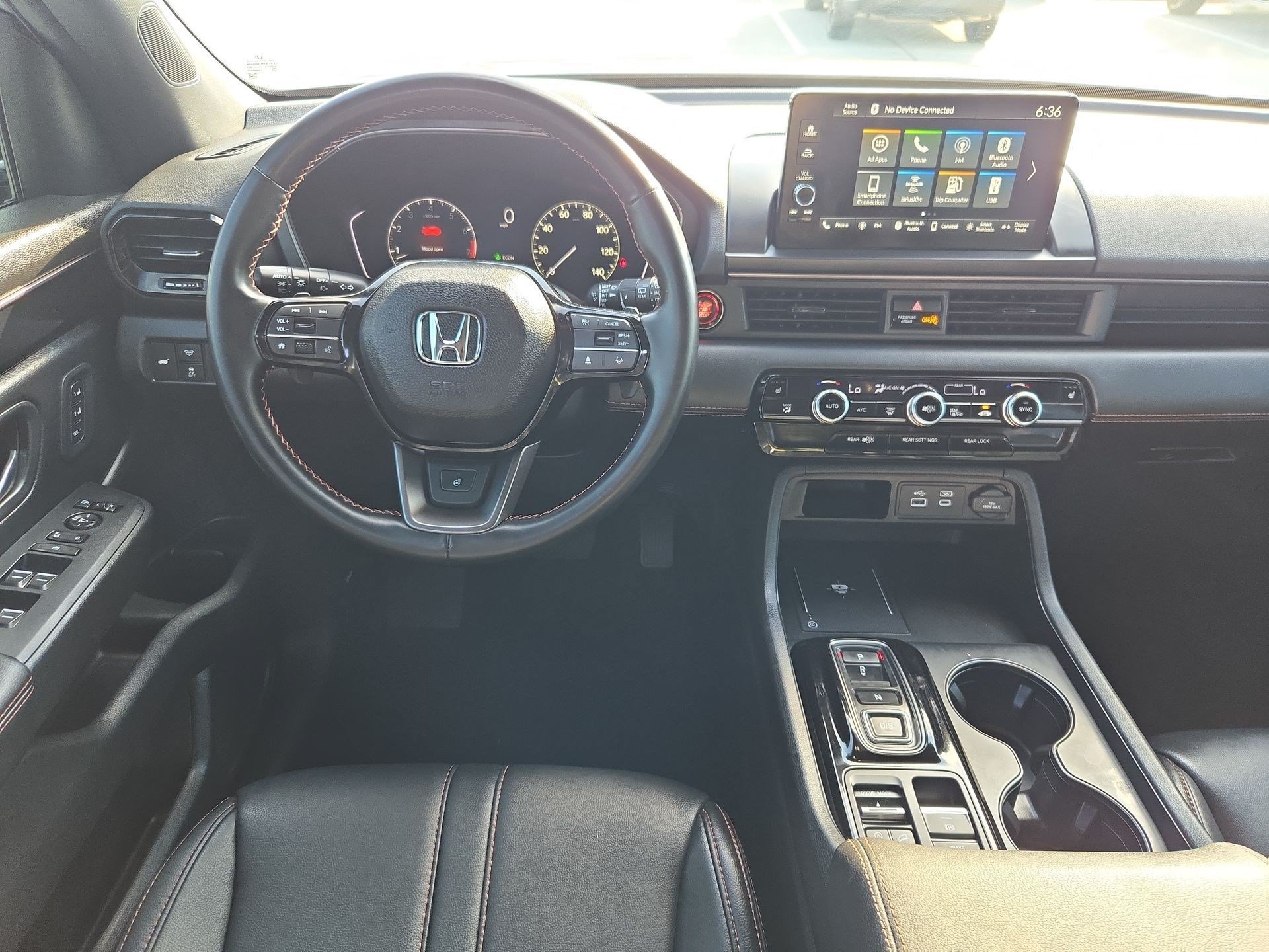 Used 2024 Honda Pilot TrailSport image 29