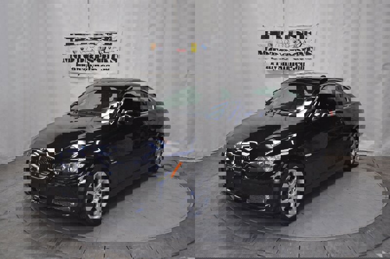 Used 2009 BMW 335i xDrive Coupe image 2