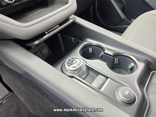 New 2025 Ford Explorer Active w/ Active Comfort Package image 20