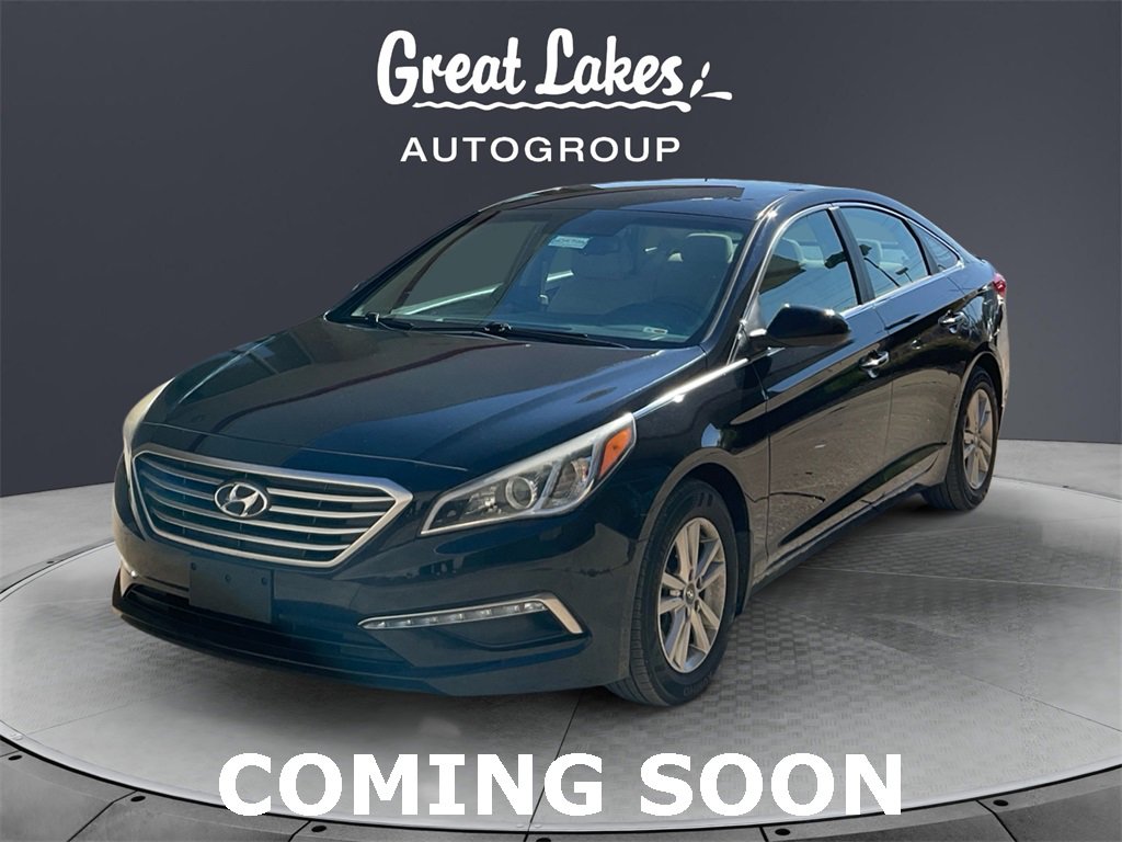 Used 2015 Hyundai Sonata SE w/ Option Group 09