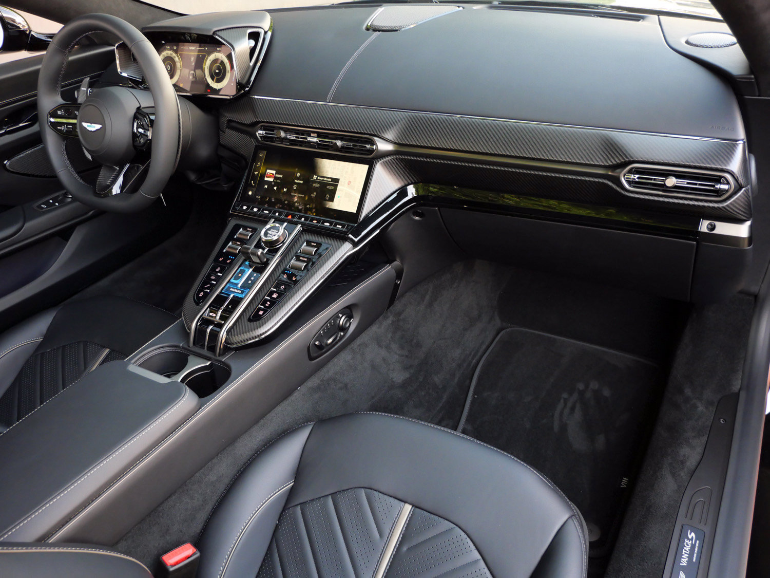 New 2026 Aston Martin V8 Vantage S RWD image 25
