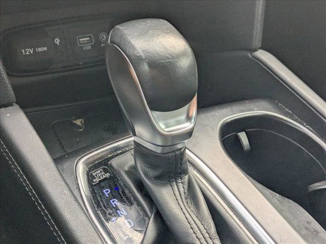 Used 2020 Hyundai Santa Fe Limited image 8