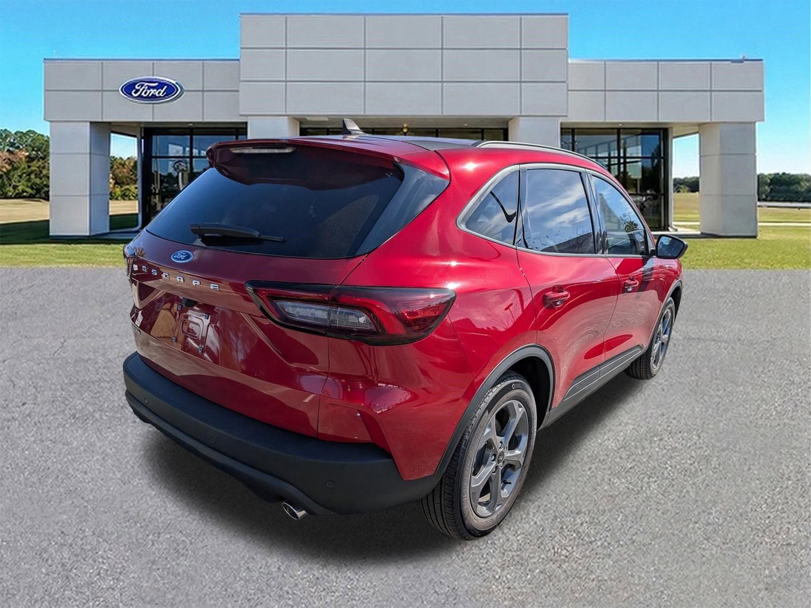 New 2026 Ford Escape ST-Line w/ Tech Pack #1 FWD image 4