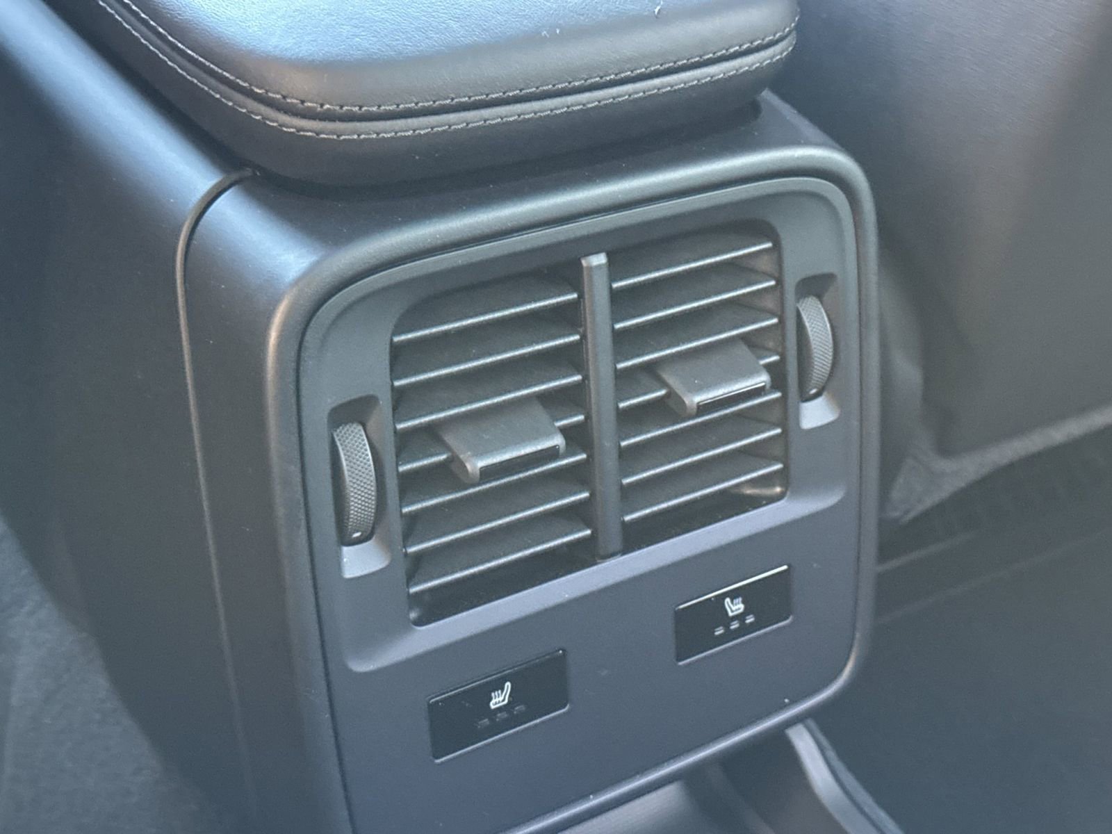 Certified 2024 Porsche Taycan GTS image 15