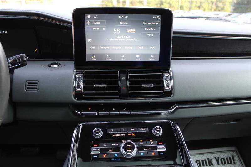 Used 2018 Lincoln Navigator Reserve w/ Technology Package AWD/4WD image 19