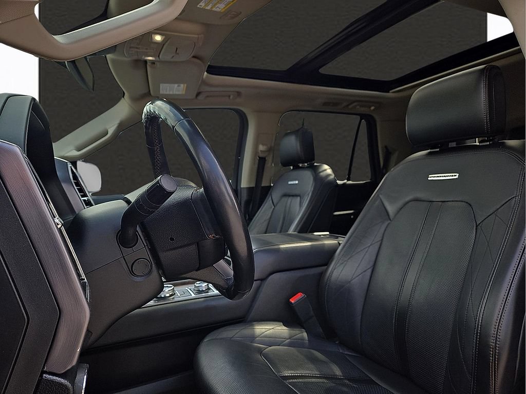 Used 2020 Ford Expedition Platinum AWD/4WD image 14