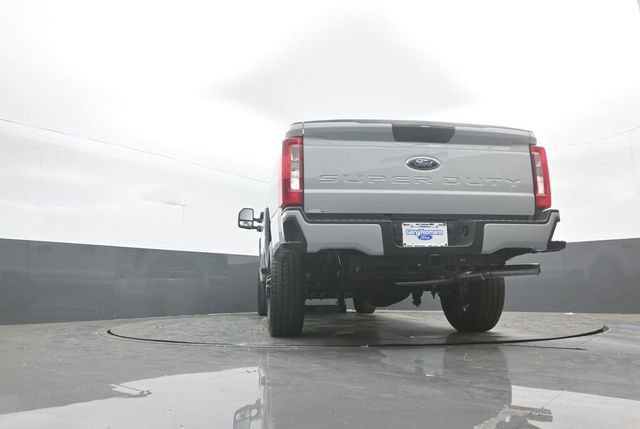 New 2026 Ford F250 4x4 Crew Cab Super Duty image 37