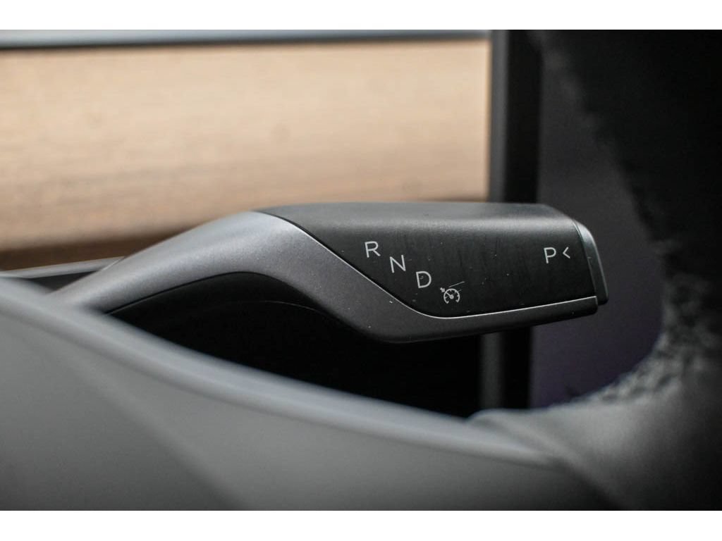 Used 2023 Tesla Model Y Performance AWD/4WD image 37
