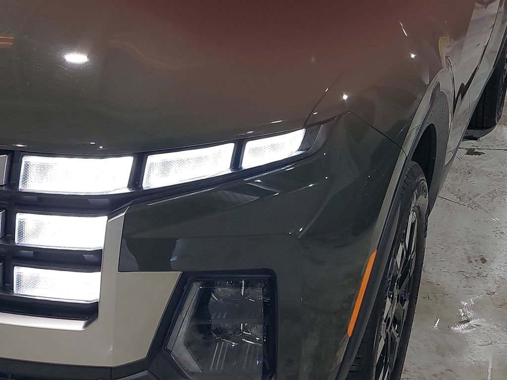 Certified 2025 Hyundai Santa Cruz SEL image 32