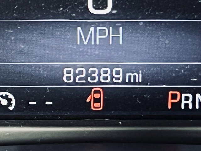 Used 2015 GMC Sierra 1500 SLE w/ SLE Value Package image 26