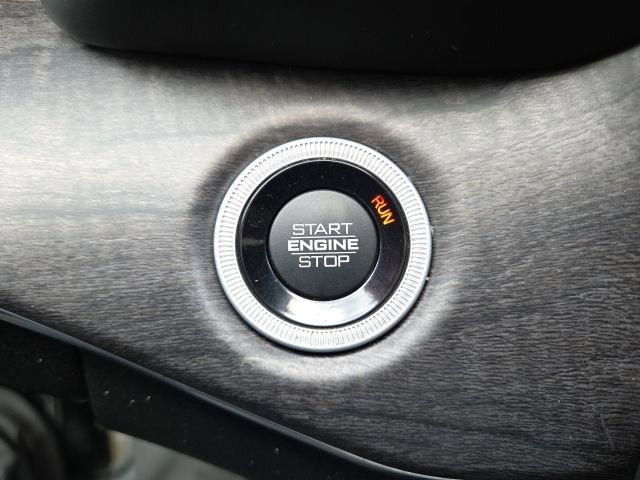 Used 2023 Jeep Grand Cherokee Overland w/ Luxury Tech Group IV image 22