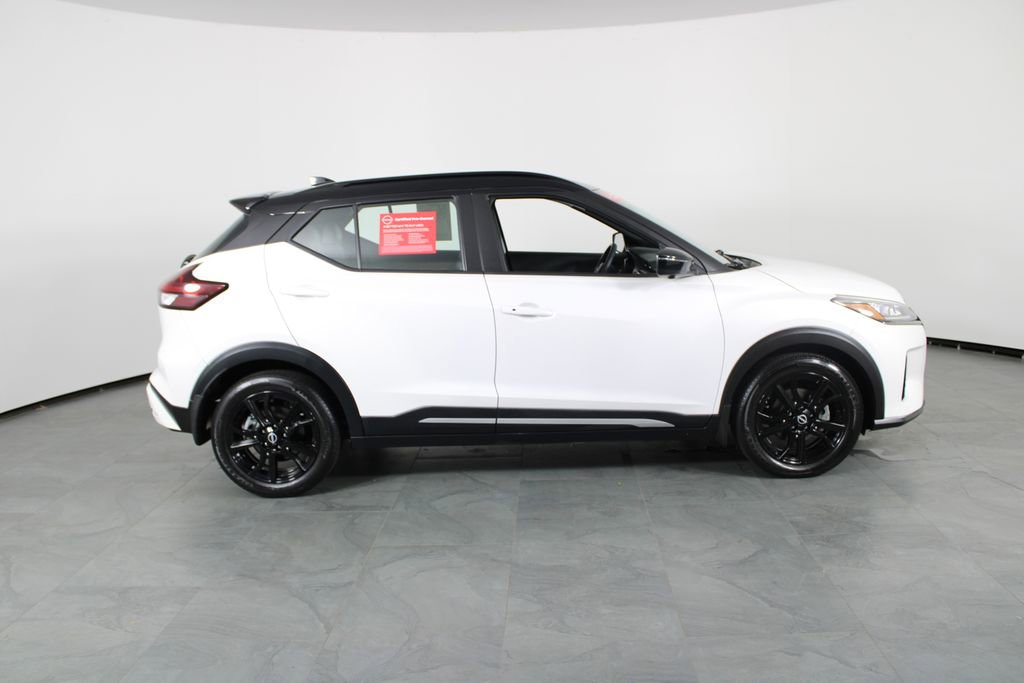 Certified 2023 Nissan Kicks SR w/ SR Premium Package image 18