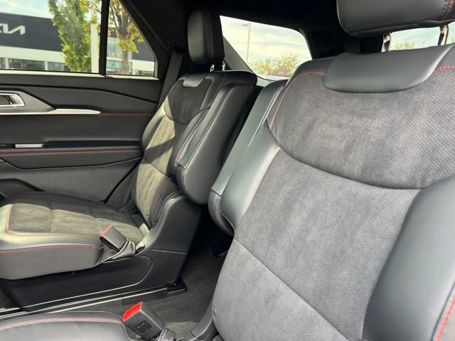 Used 2026 Ford Explorer ST w/ Sun And Sound Package AWD/4WD image 32
