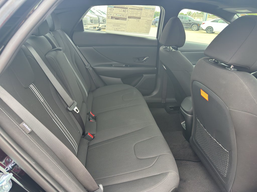New 2026 Hyundai Elantra SEL Sport Premium FWD image 31