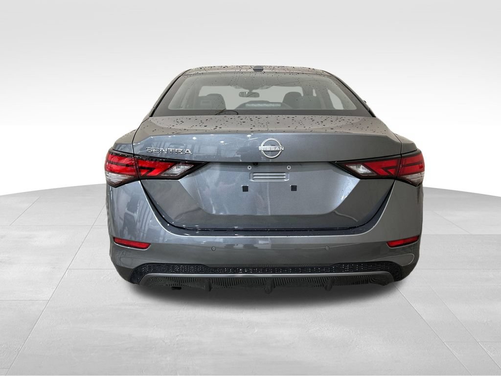 Used 2025 Nissan Sentra SV FWD image 4
