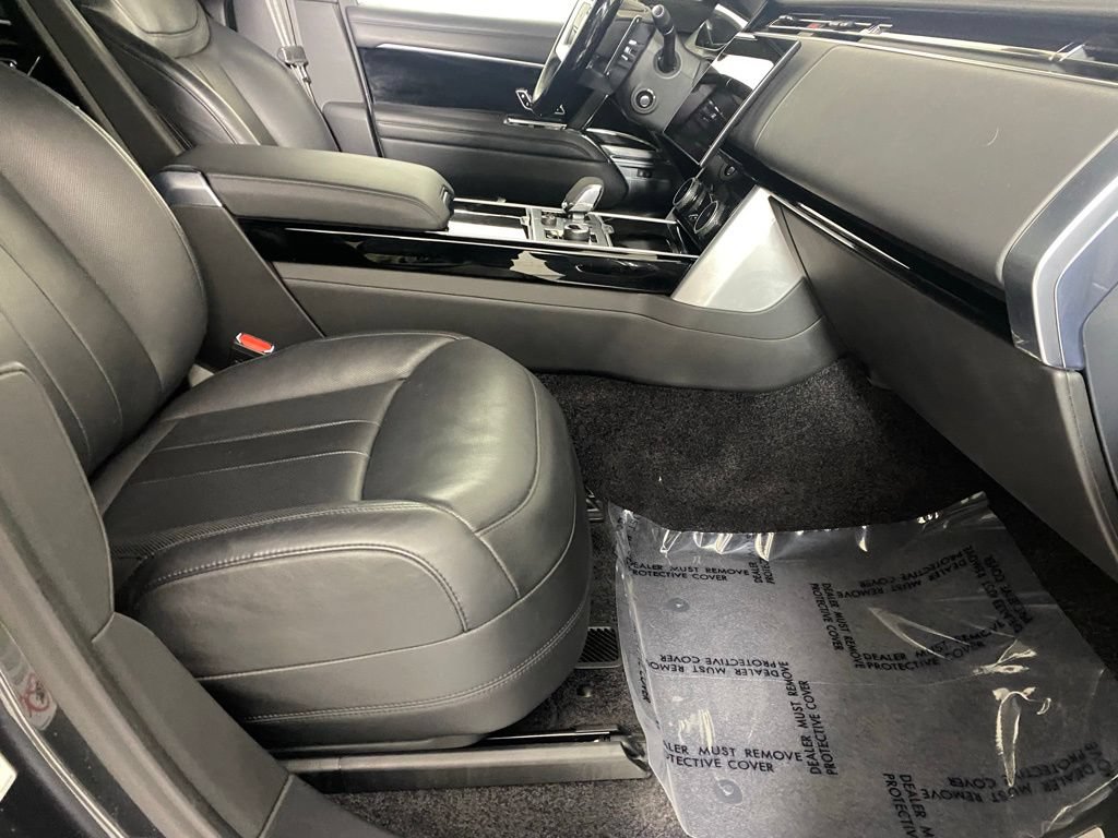 Used 2023 Land Rover Range Rover Long Wheelbase SE AWD/4WD image 28