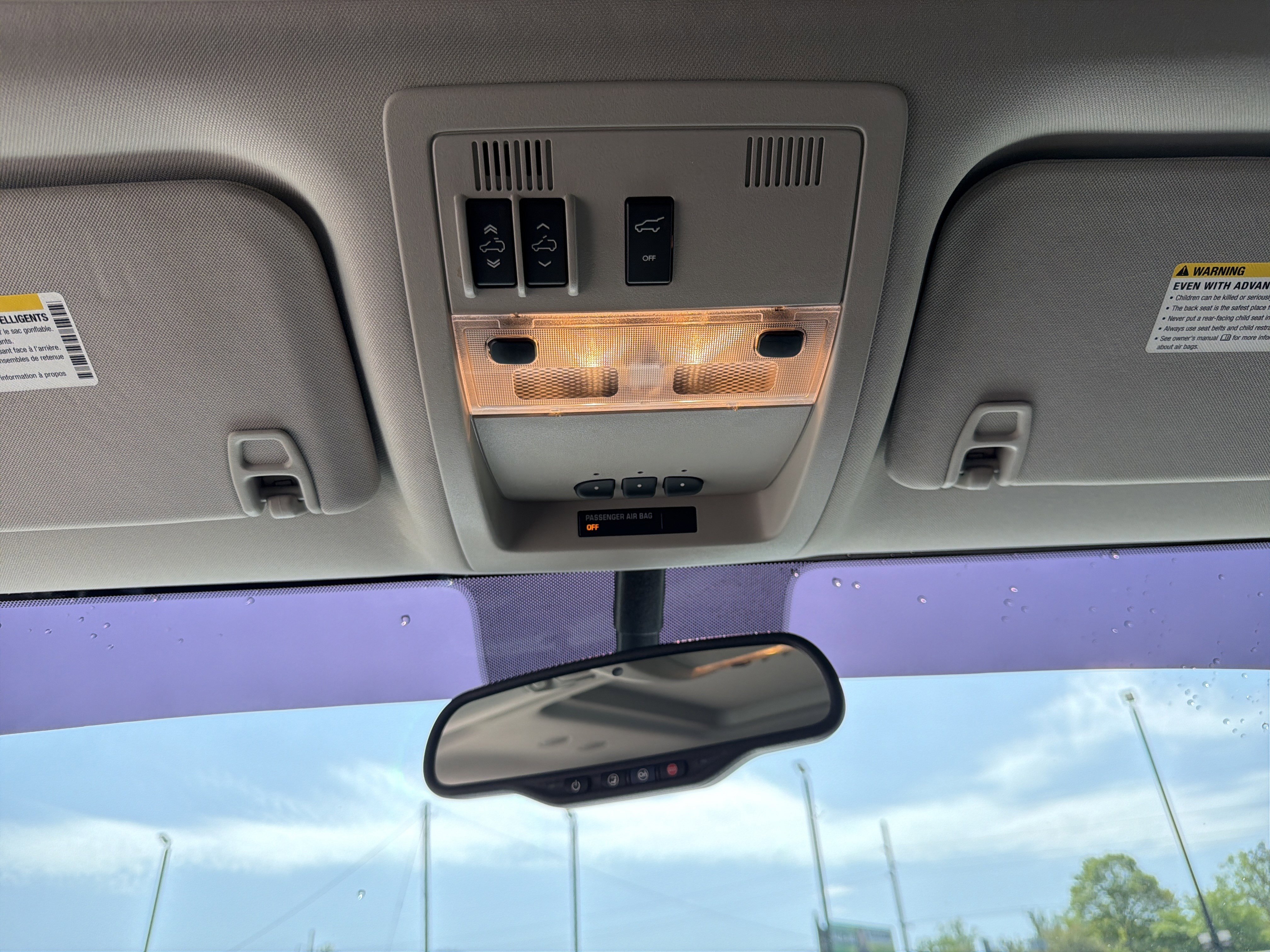 Used 2014 GMC Yukon Denali image 37