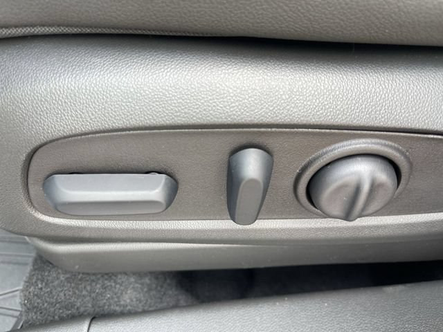 New 2026 Buick Encore GX Sport Touring w/ Advanced Technology Package FWD image 12