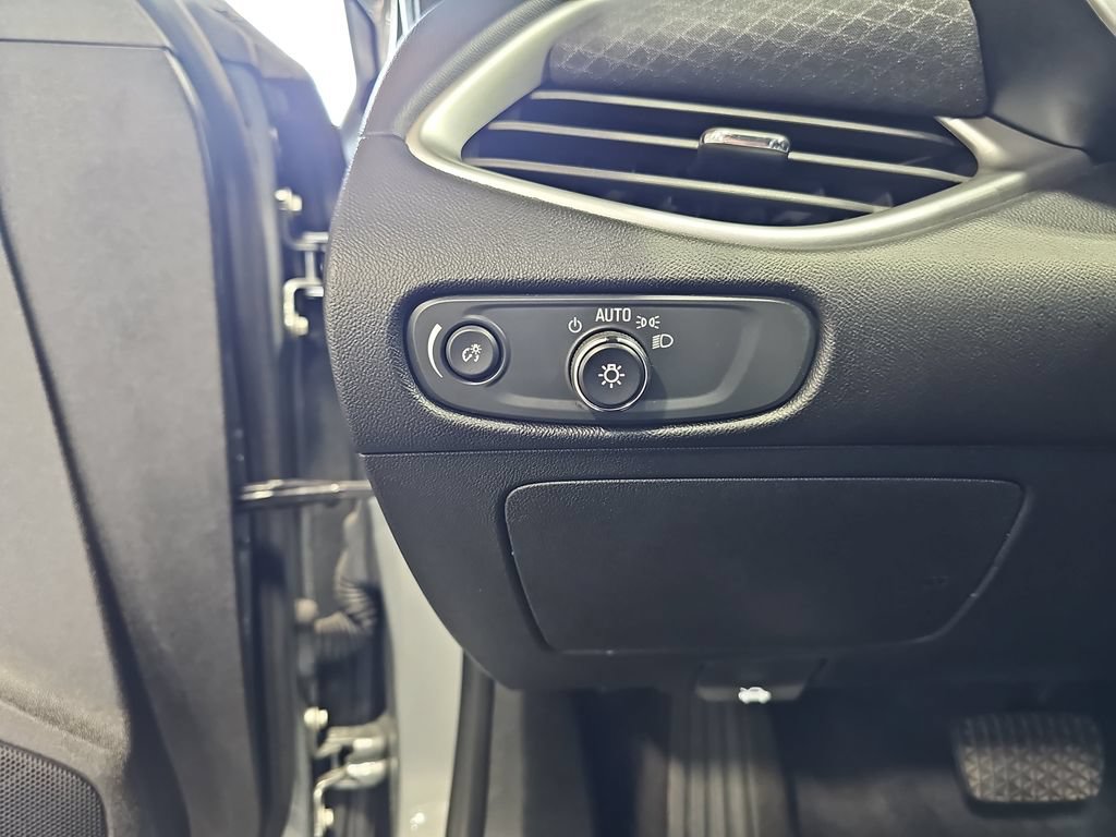 Used 2024 Chevrolet Malibu LT FWD image 26