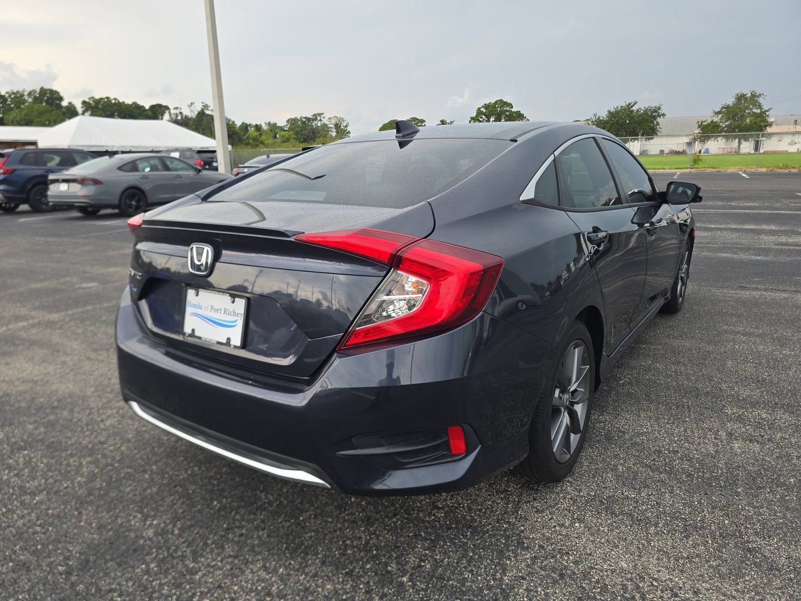Used 2019 Honda Civic EX image 4