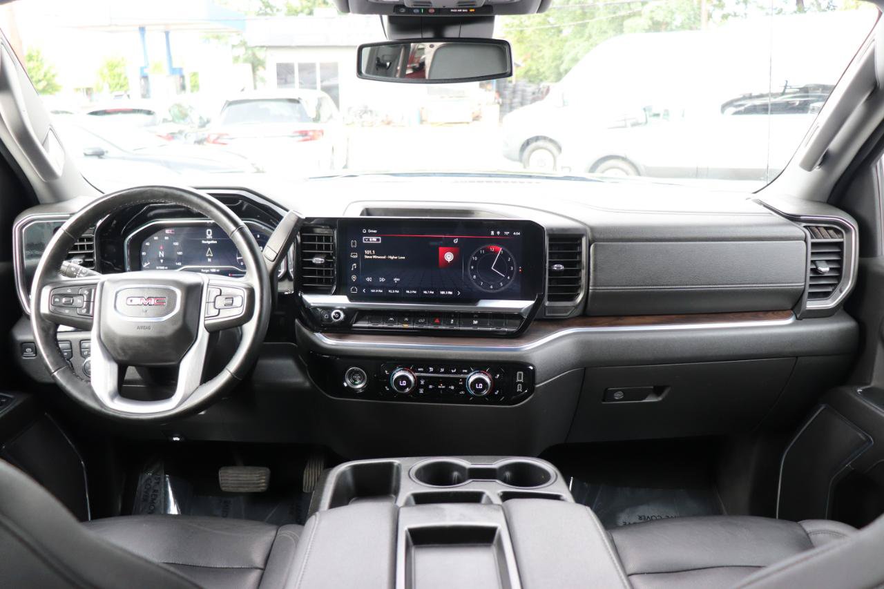 Used 2024 GMC Sierra 1500 SLT AWD/4WD image 16