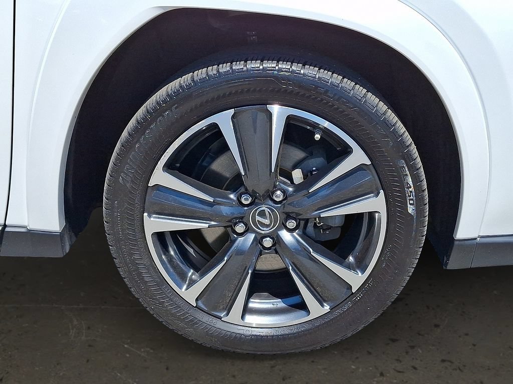 Used 2024 Lexus UX 250h AWD w/ Premium Package image 9