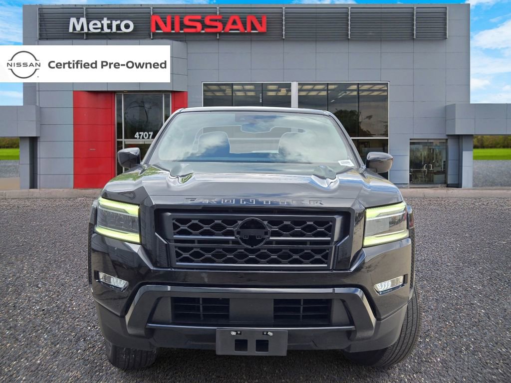 Certified 2023 Nissan Frontier SV w/ Midnight Edition Package RWD image 2