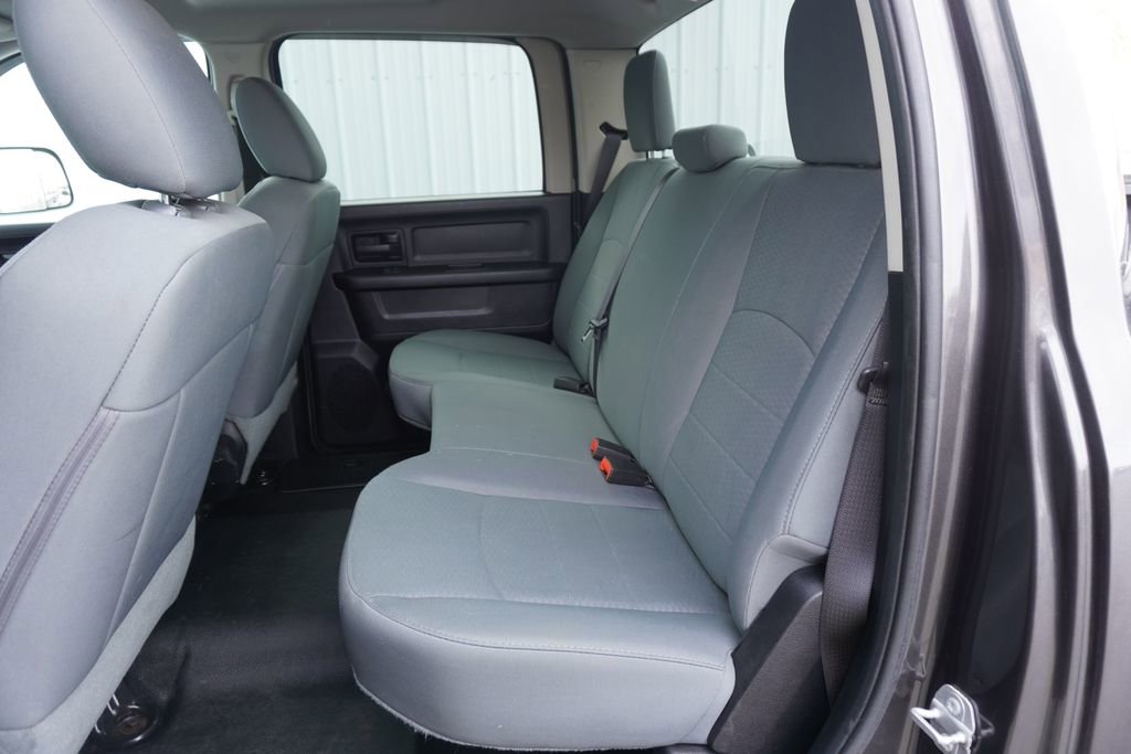 Used 2016 RAM 2500 Tradesman w/ Chrome Appearance Group image 31