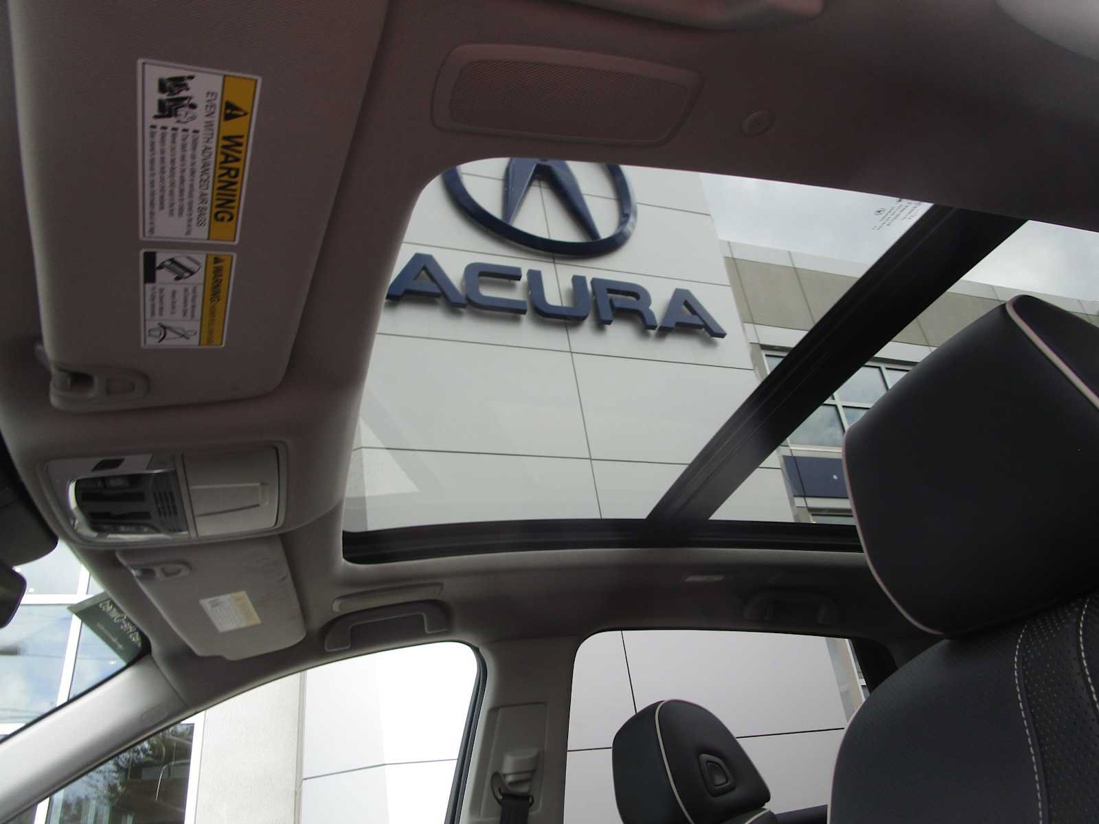 Certified 2024 Acura RDX w/ Advance Package AWD/4WD image 15
