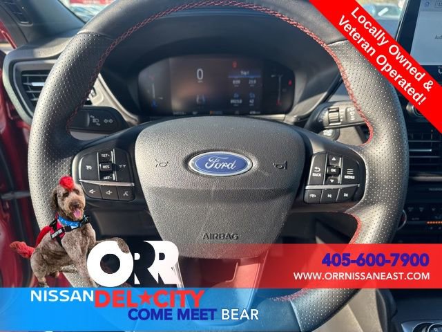 Used 2025 Ford Escape ST-Line image 17