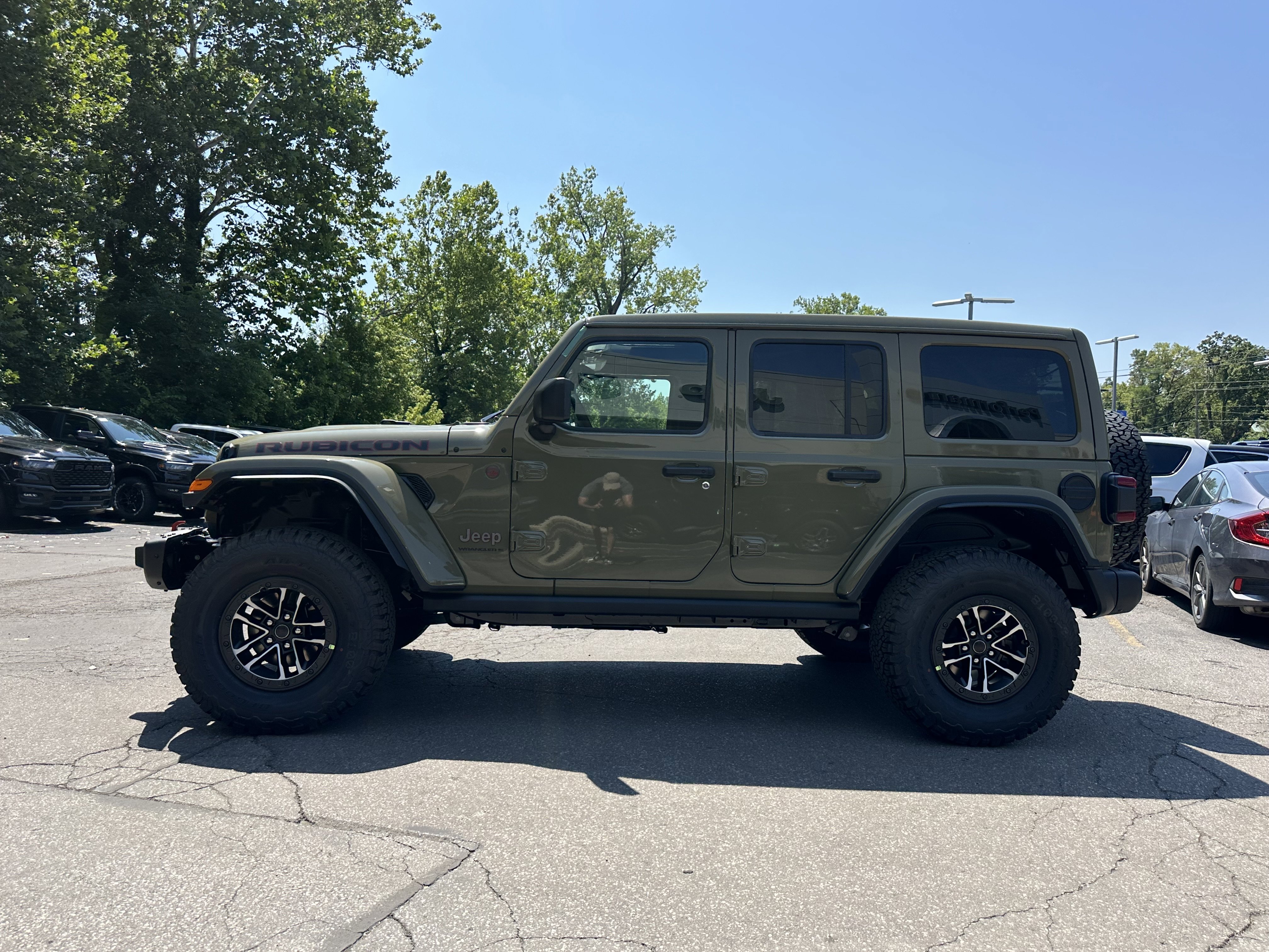 New 2025 Jeep Wrangler Unlimited Rubicon image 22